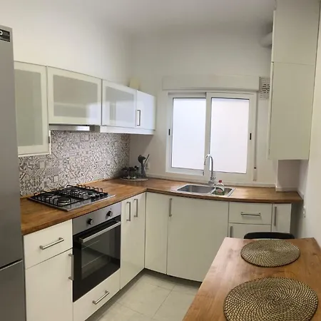 Turia Apartment *
